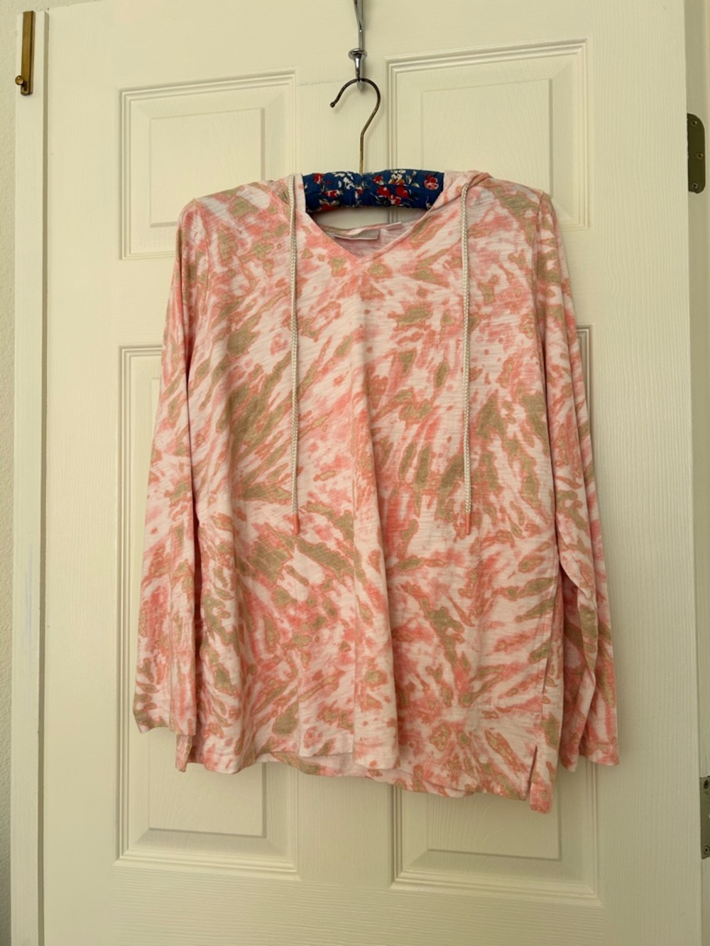 Belle by Kim Gravel Tropical Print Hoodie M
